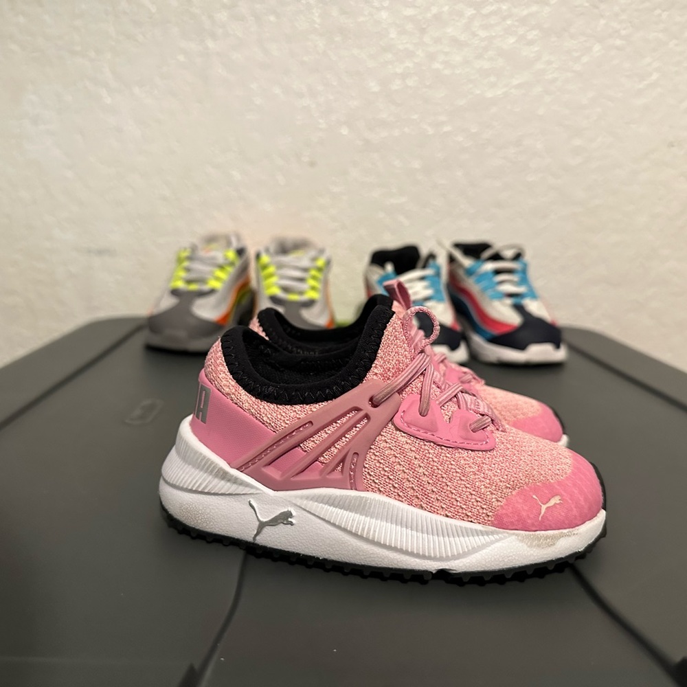 Toddler sneakers